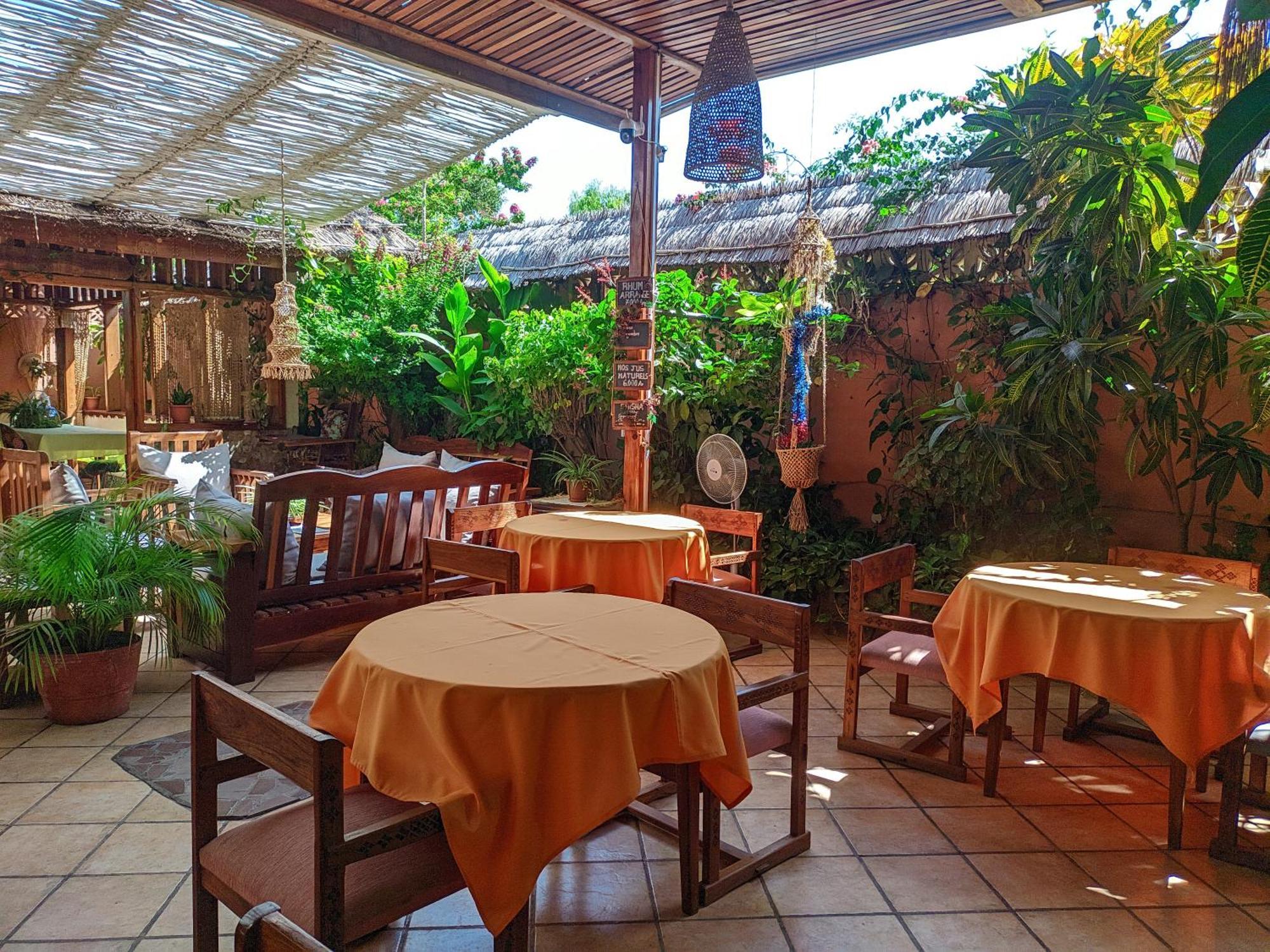 Le Nouvel Eden Hotel Toliara Exterior foto